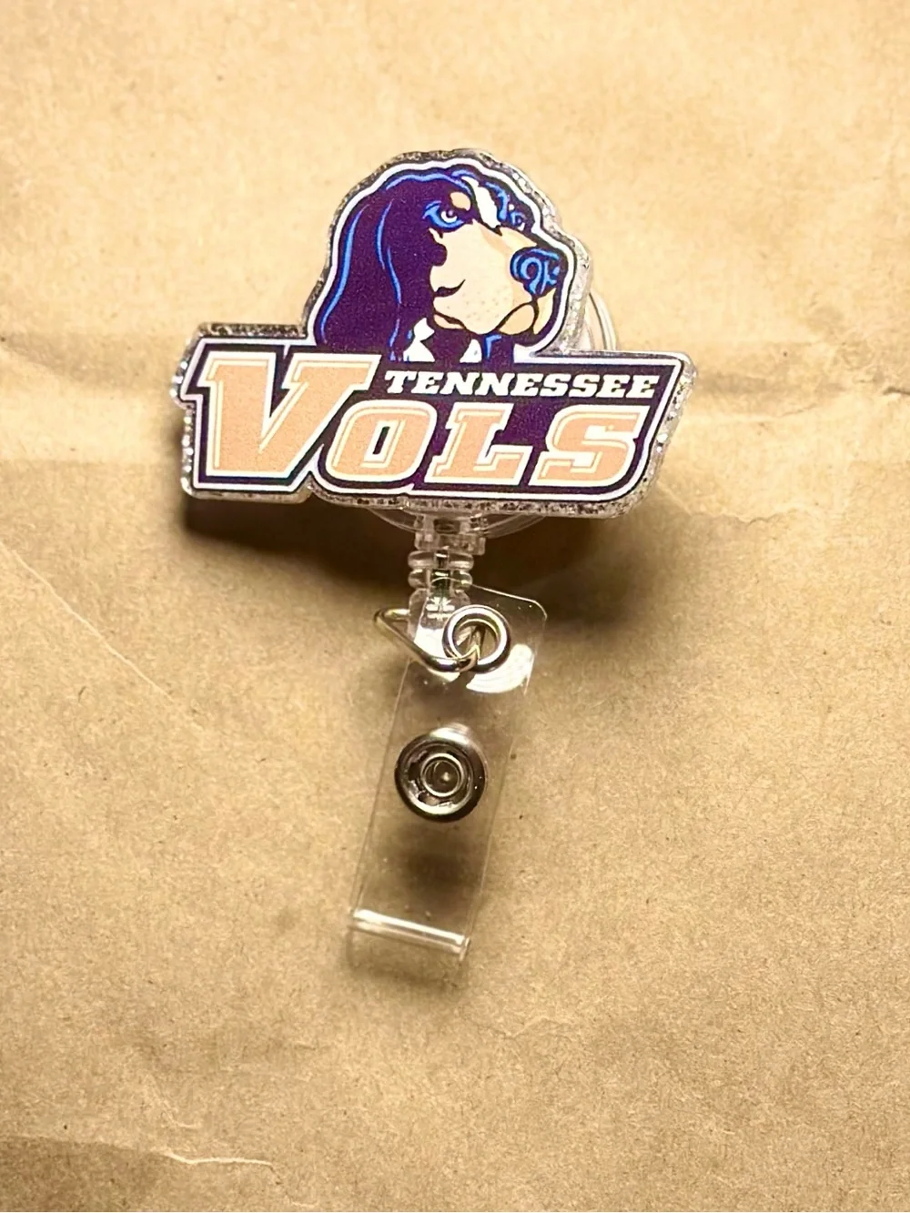 Tennessee Vols Badge Reel with Mascot